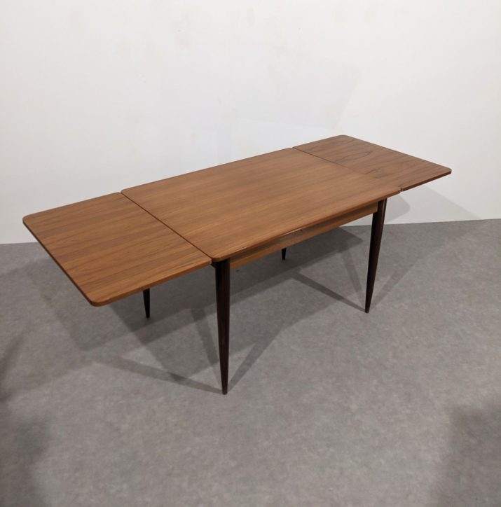 Table à manger scandinave extensible – Image 4