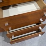 Grande armoire vintage P.Guariche – Image 9