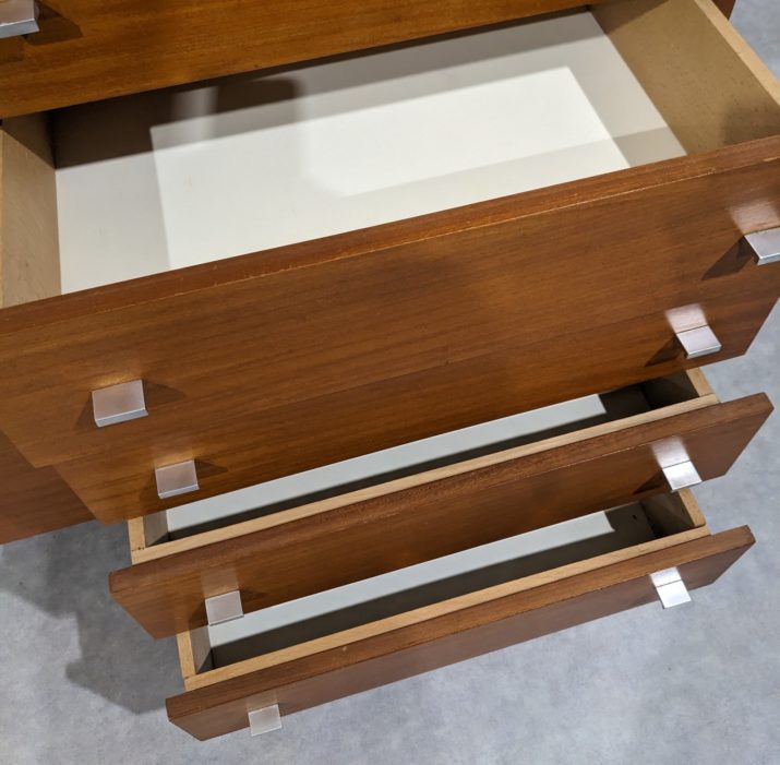 Grande armoire vintage P.Guariche – Image 9