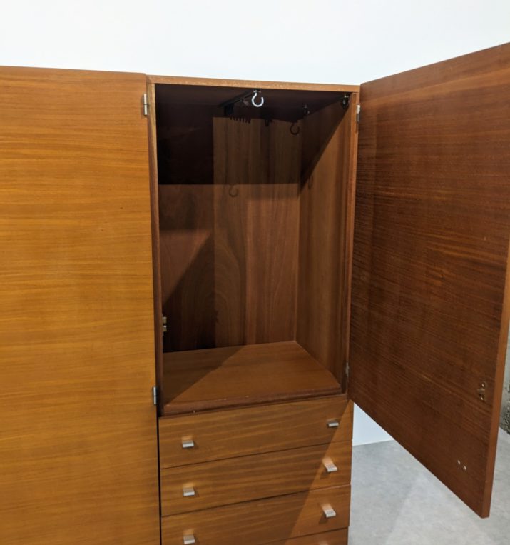 Grande armoire vintage P.Guariche – Image 7