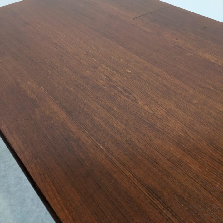 Table à repas scandinave – Image 9