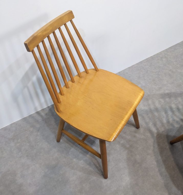 Duo de chaises à barreaux – Image 4