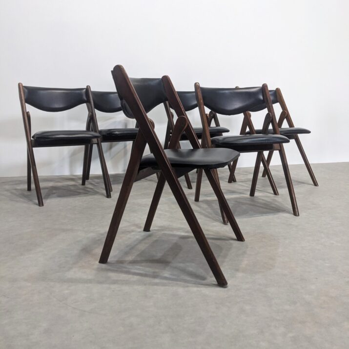 Suite de six chaises mid-century