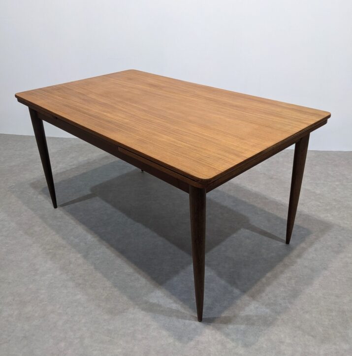 Table à repas vintage scandinave – Image 5