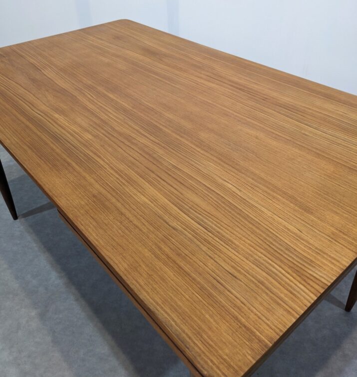 Table à repas vintage scandinave – Image 3