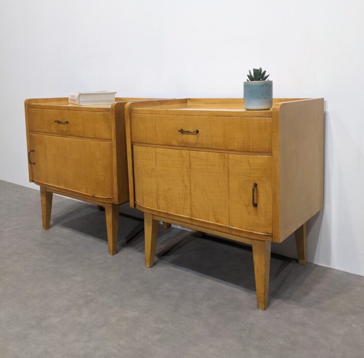 Tables de nuit citronnier