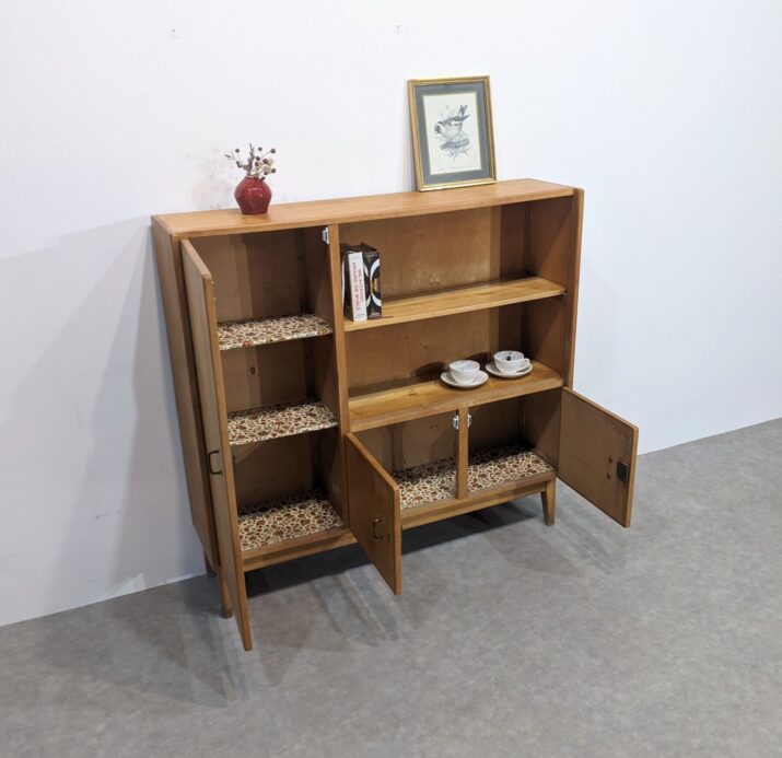 Petit meuble de rangement années 50' – Image 6