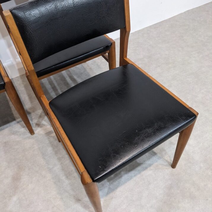 Suite de 4 chaises vintage – Image 8
