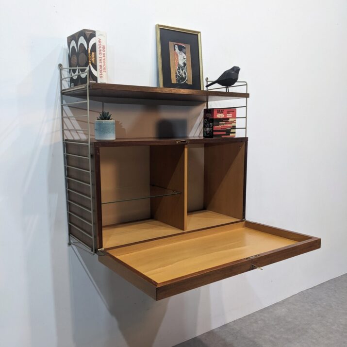 Armoire murale String