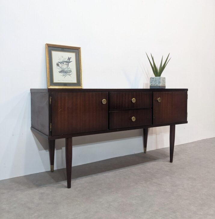 Commode vintage