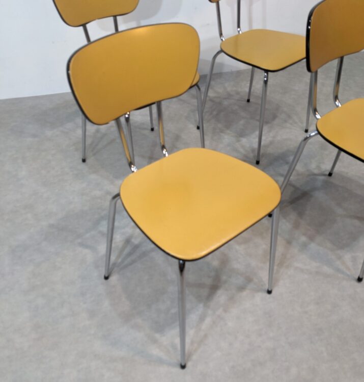 Quatre chaises Formica – Image 4