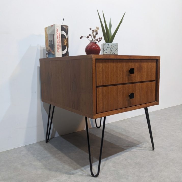 Commode vintage