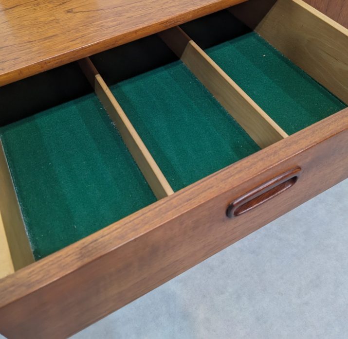 Buffet vintage scandinave – Image 11