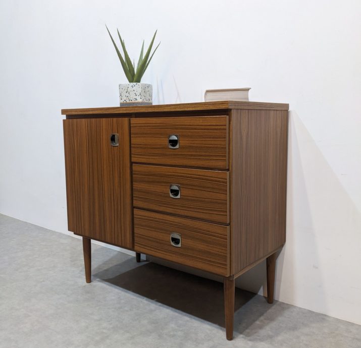 Commode tigrée