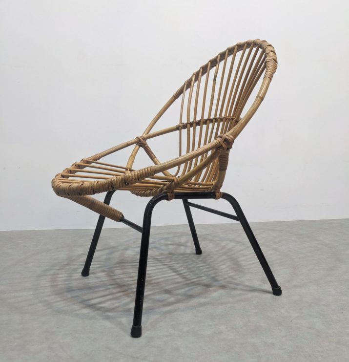 Fauteuil corbeille en rotin