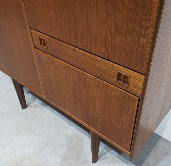 Meuble de bar, Highboard V Form – Image 10