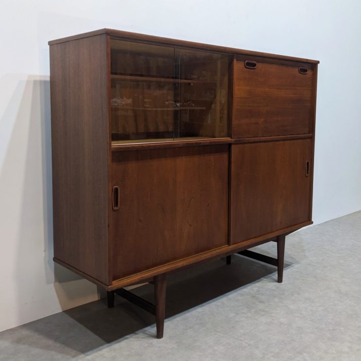 Highboard O.M.F.