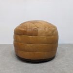 Pouf camel