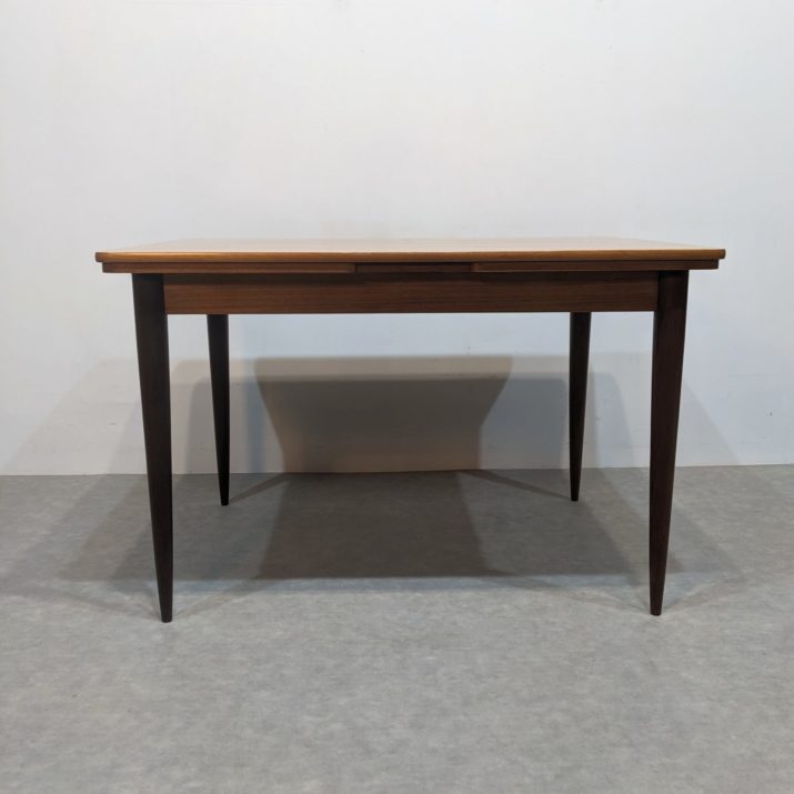 Table à repas vintage scandinave – Image 6