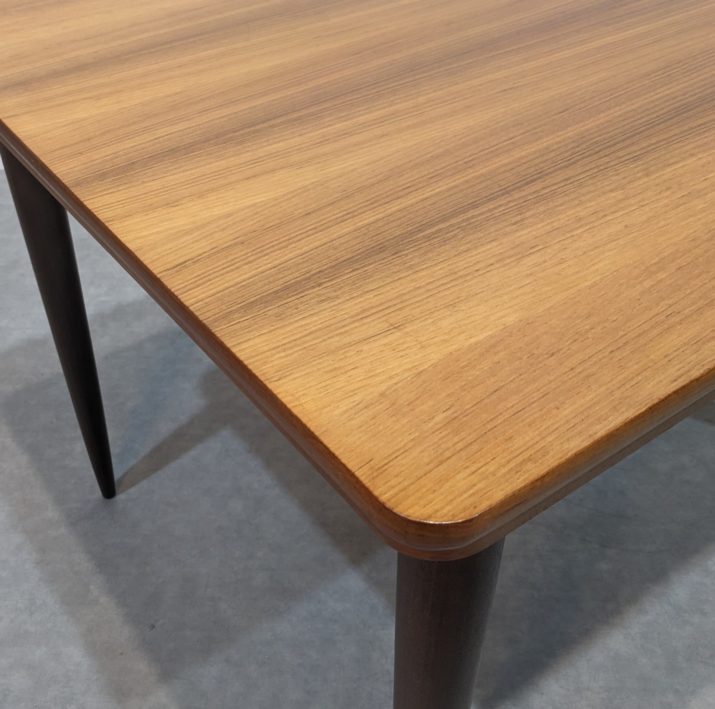 Table à repas vintage scandinave – Image 4