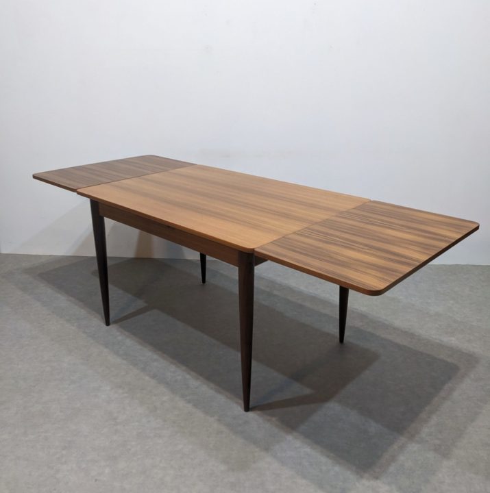 Table à repas vintage scandinave – Image 7