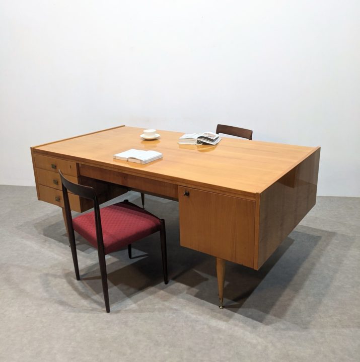 Grand bureau vintage Sycomore