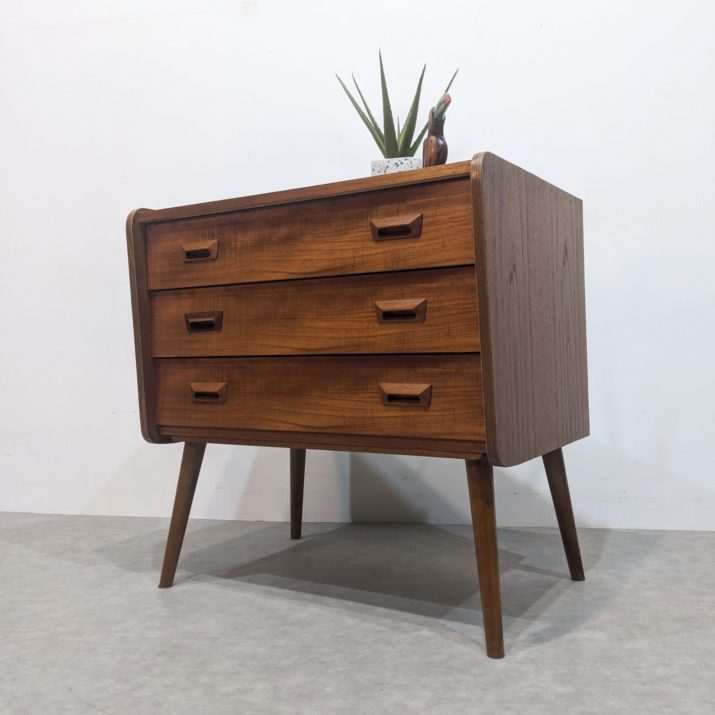 Commode mid-century design