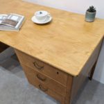 Bureau mid-century citronnier – Image 2