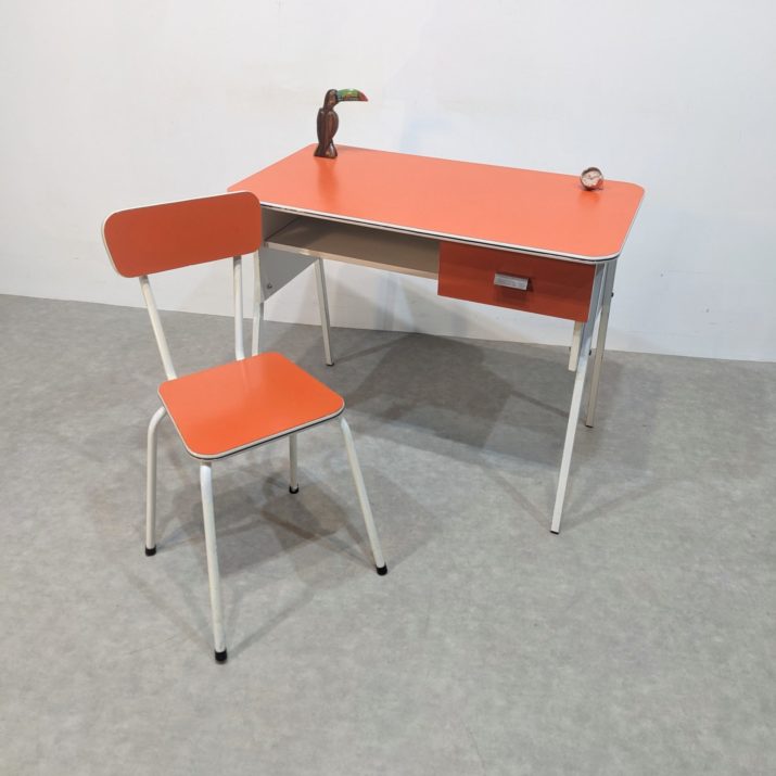 Bureau Formica enfant