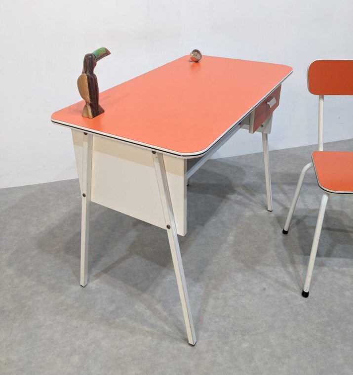 Bureau Formica enfant – Image 5