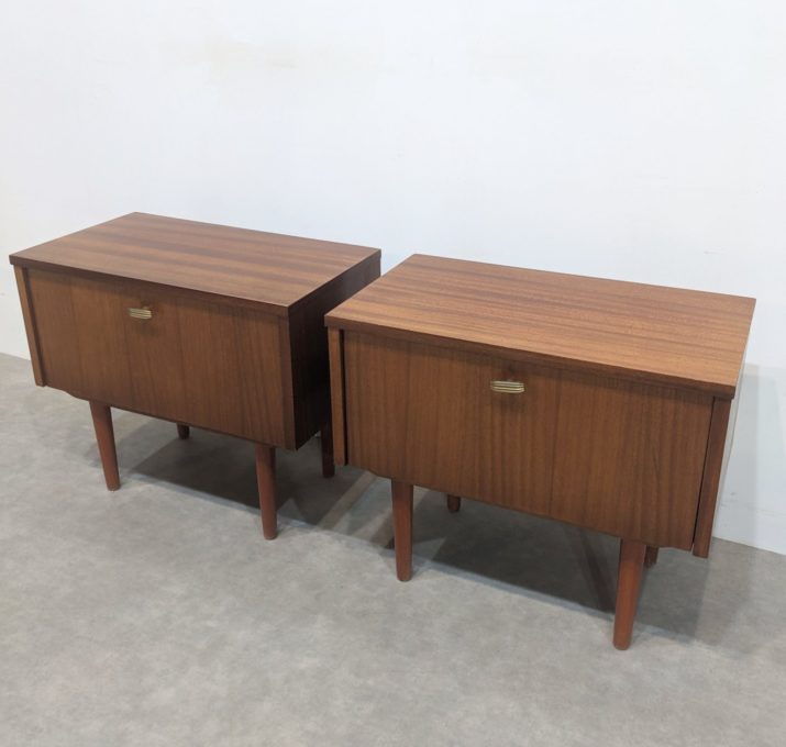 Duo de tables de nuits vintage – Image 5