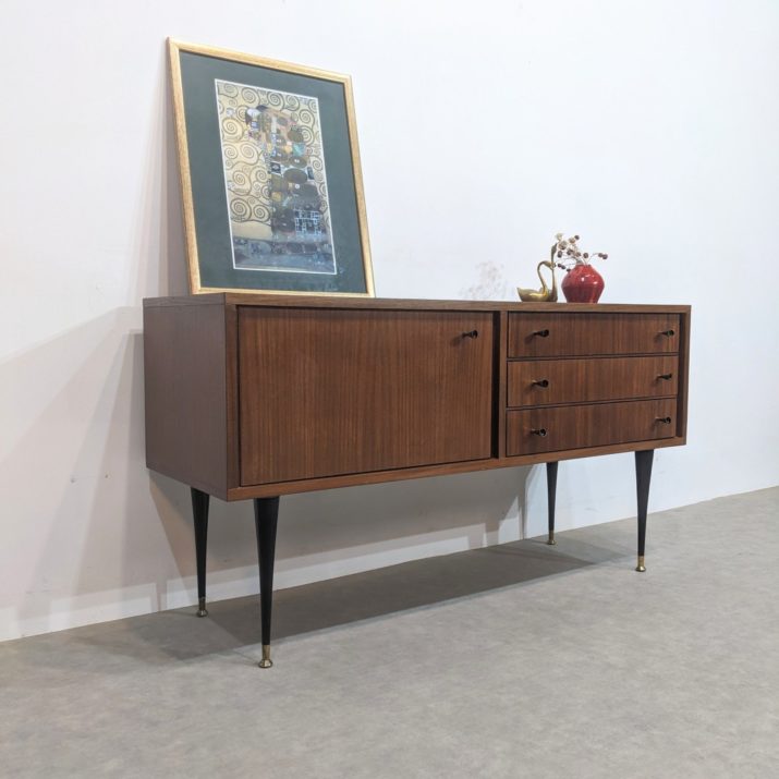 Petite enfilade mid-century