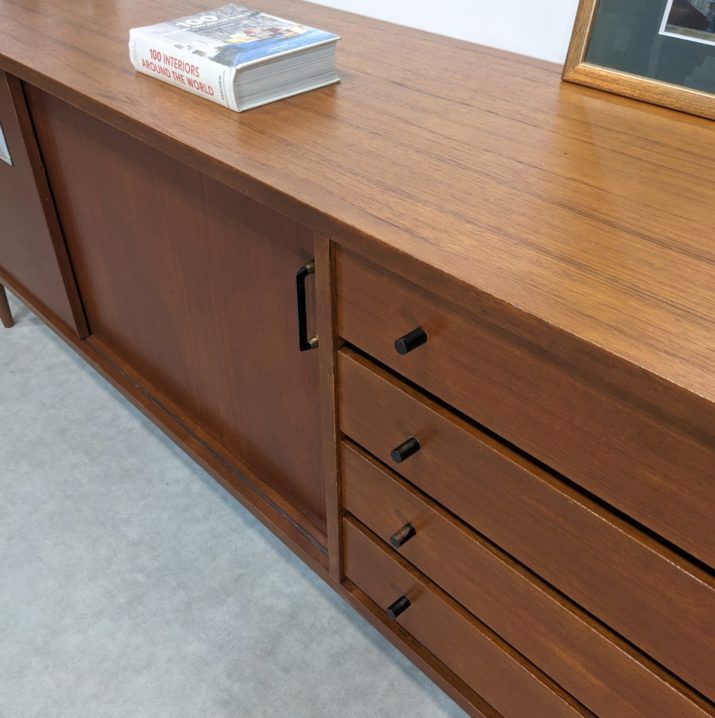 Buffet mid-century – Image 2