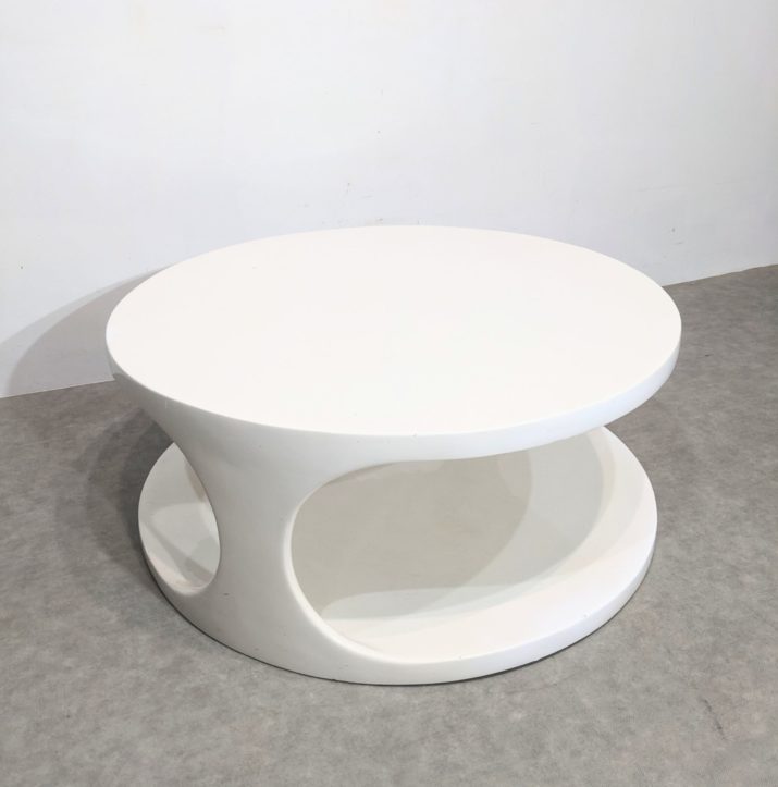Space age "coffee table" – Image 6