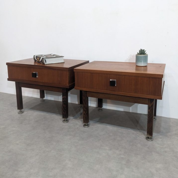 Paire de chevets vintage