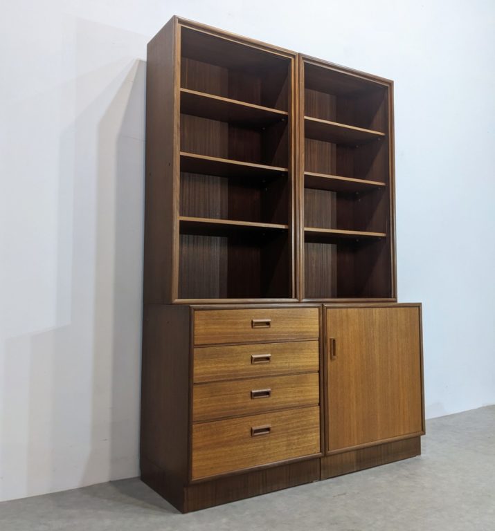 Bibliothèque vintage scandinave – Image 8