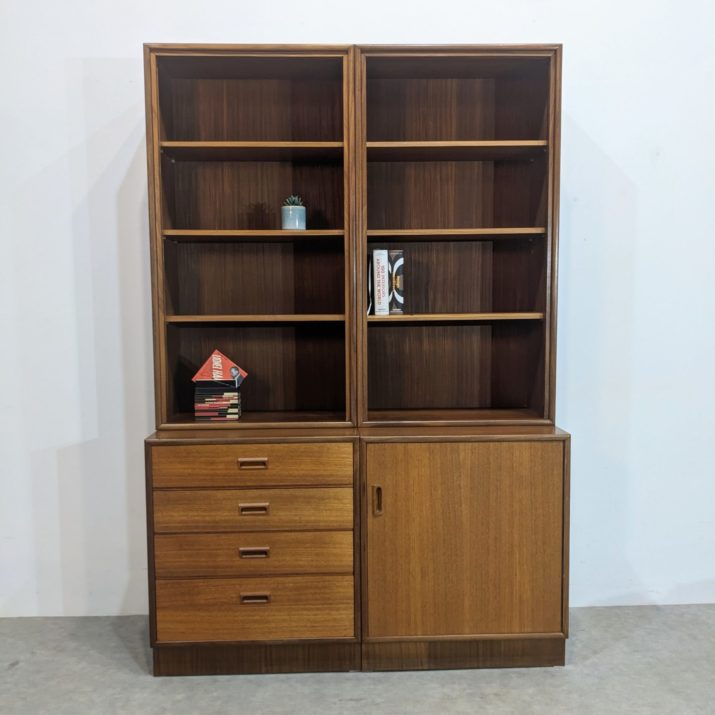 Bibliothèque vintage scandinave