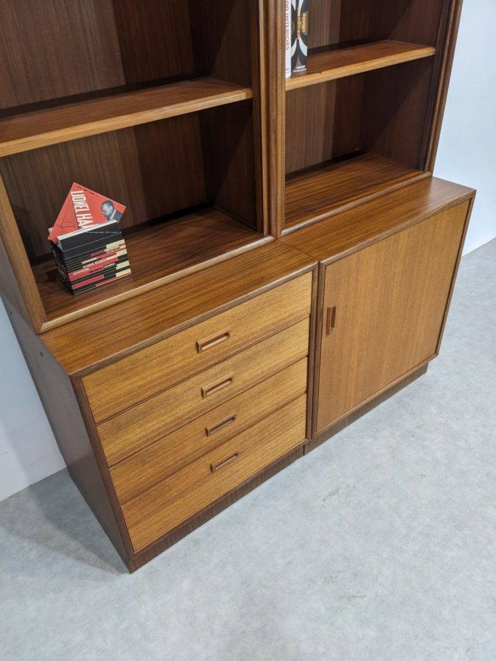 Bibliothèque vintage scandinave – Image 7