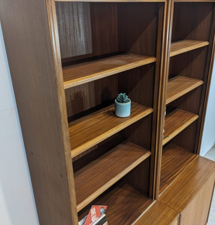 Bibliothèque vintage scandinave – Image 6