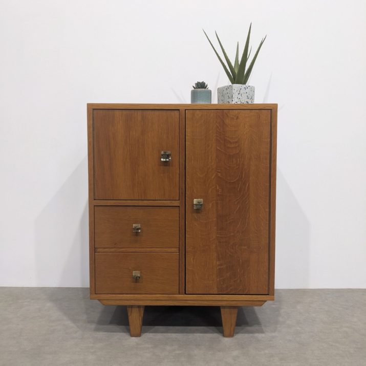 Commode vintage