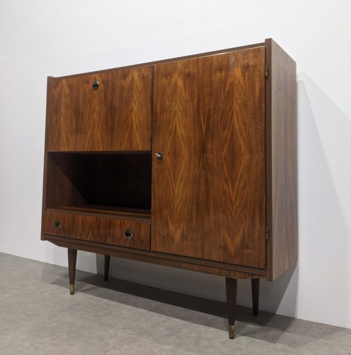 Highboard loupe de noyer