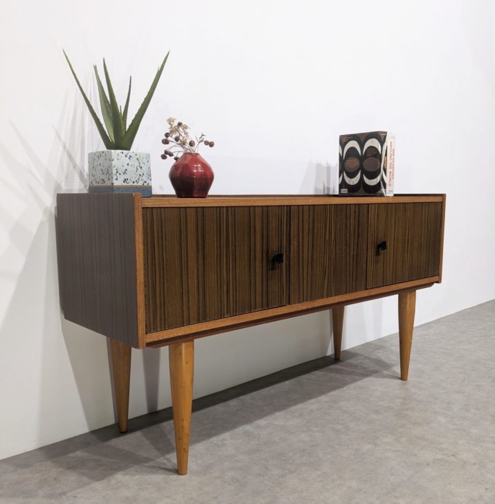 Commode vintage