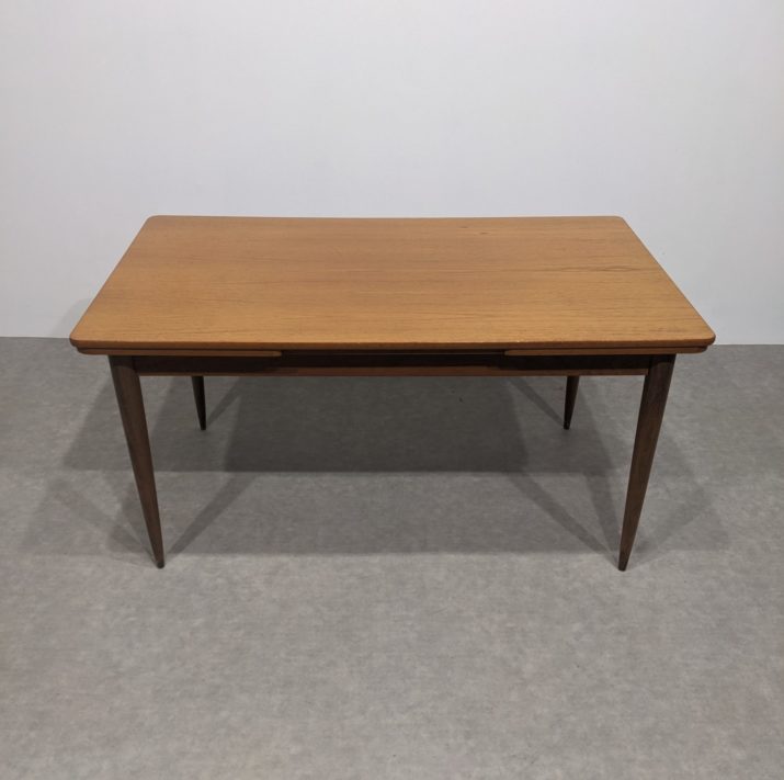 Table à manger scandinave – Image 10