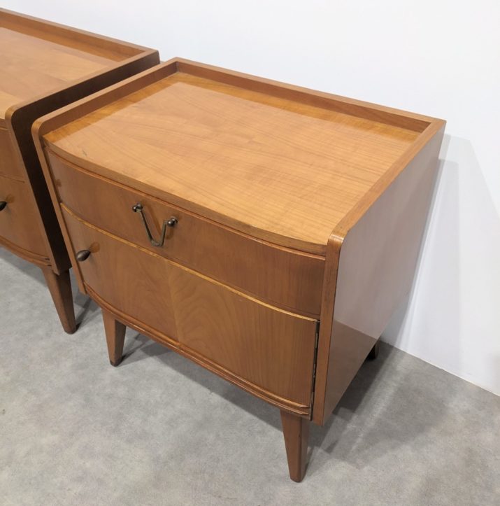 Chevets mid-century – Image 4