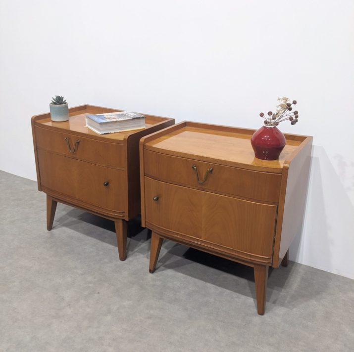 Chevets mid-century – Image 7