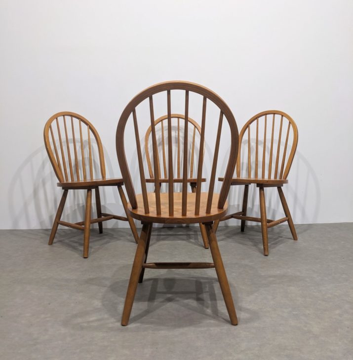 Quatre chaises Windsor – Image 3