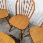 Quatre chaises Windsor – Image 6