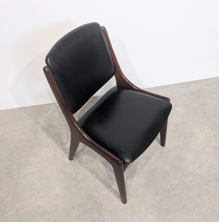 Suite de quatre chaises mid-century – Image 5