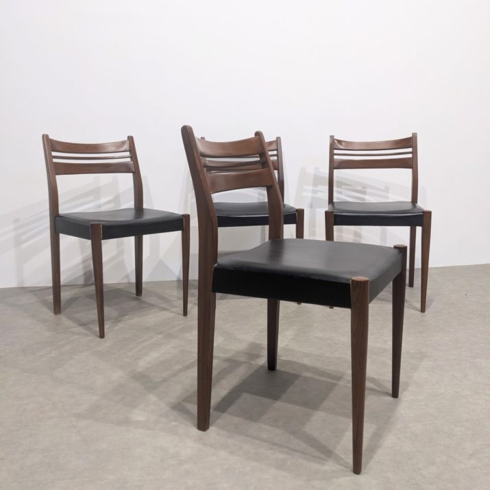 Suite de quatre chaises scandinaves – Image 3