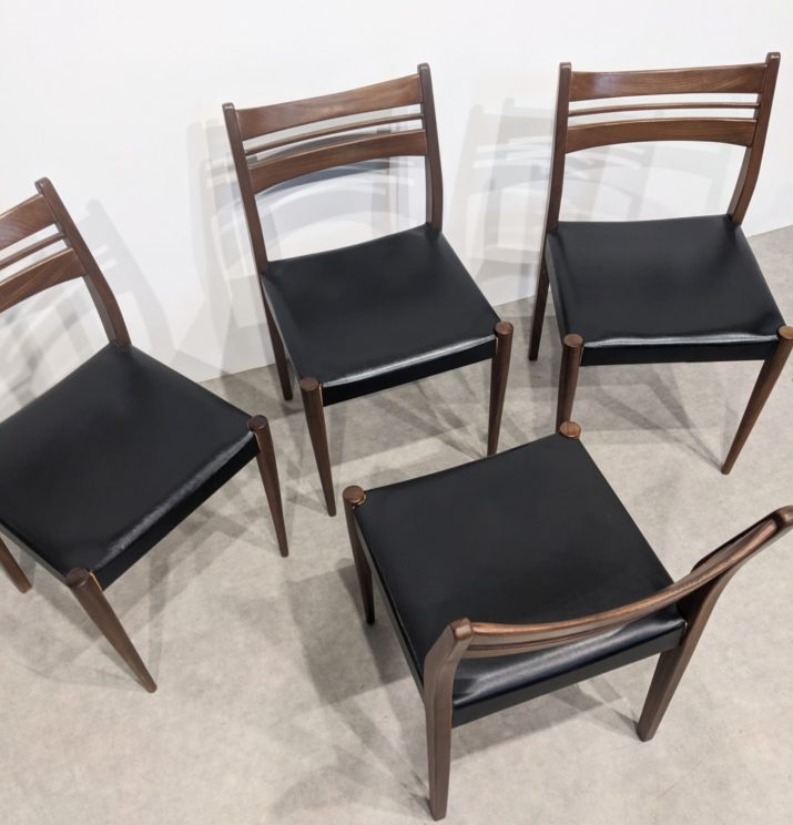 Suite de quatre chaises scandinaves – Image 5
